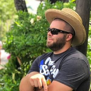 Meet your Posher, Daniel